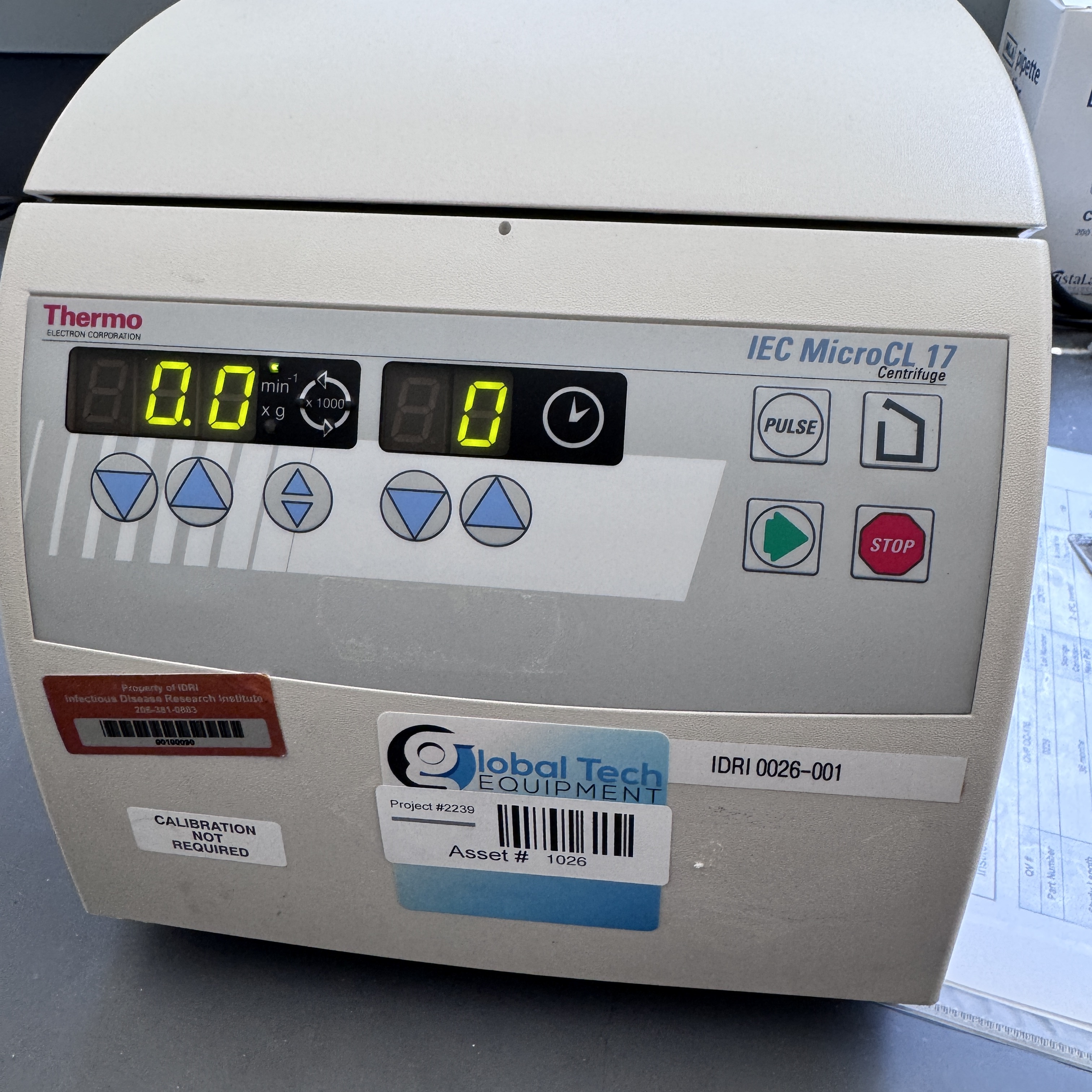 IEC MicroCL 17 离心机