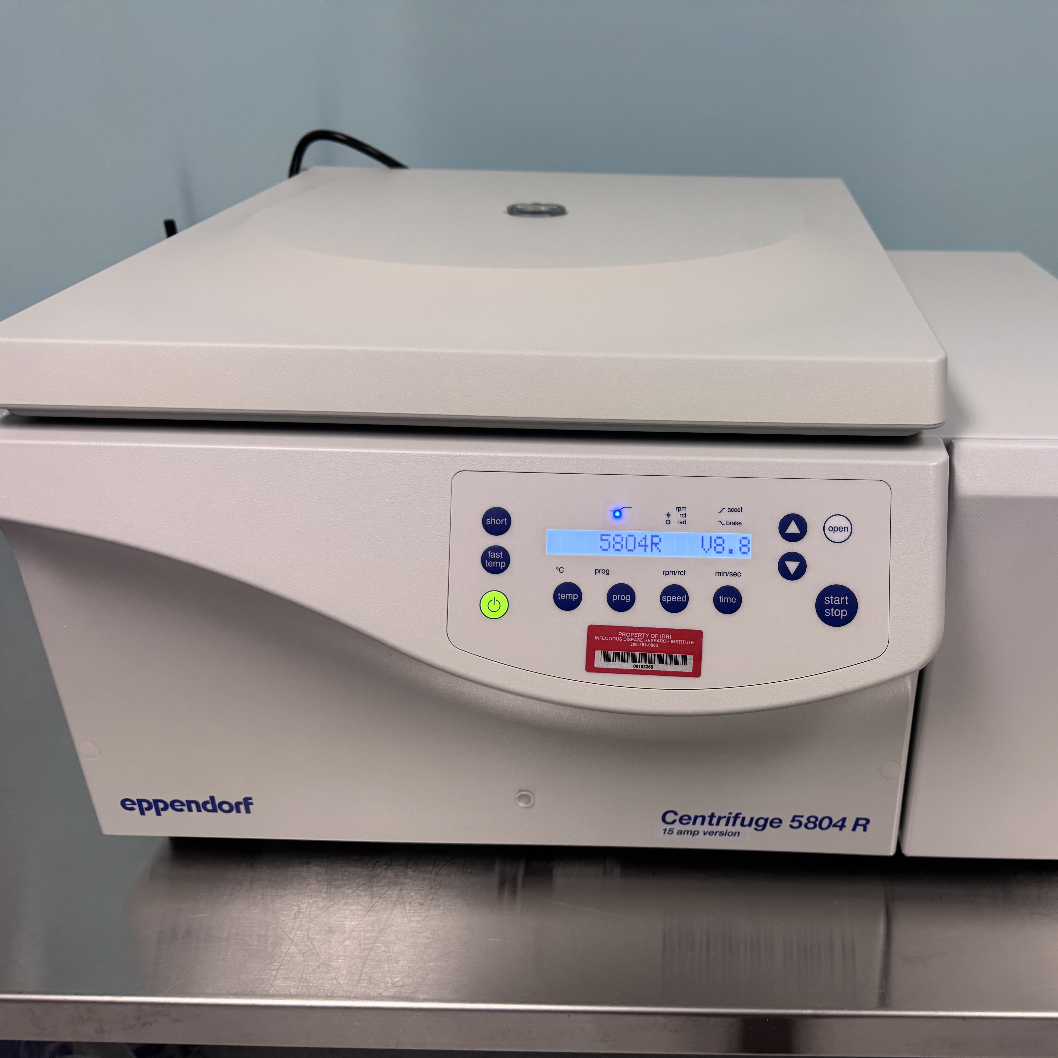 2024年款 Eppendorf 5804R 离心机（配 A4-44 转子和吊篮、F45-30-11 转子、F-34-6-38 转子）