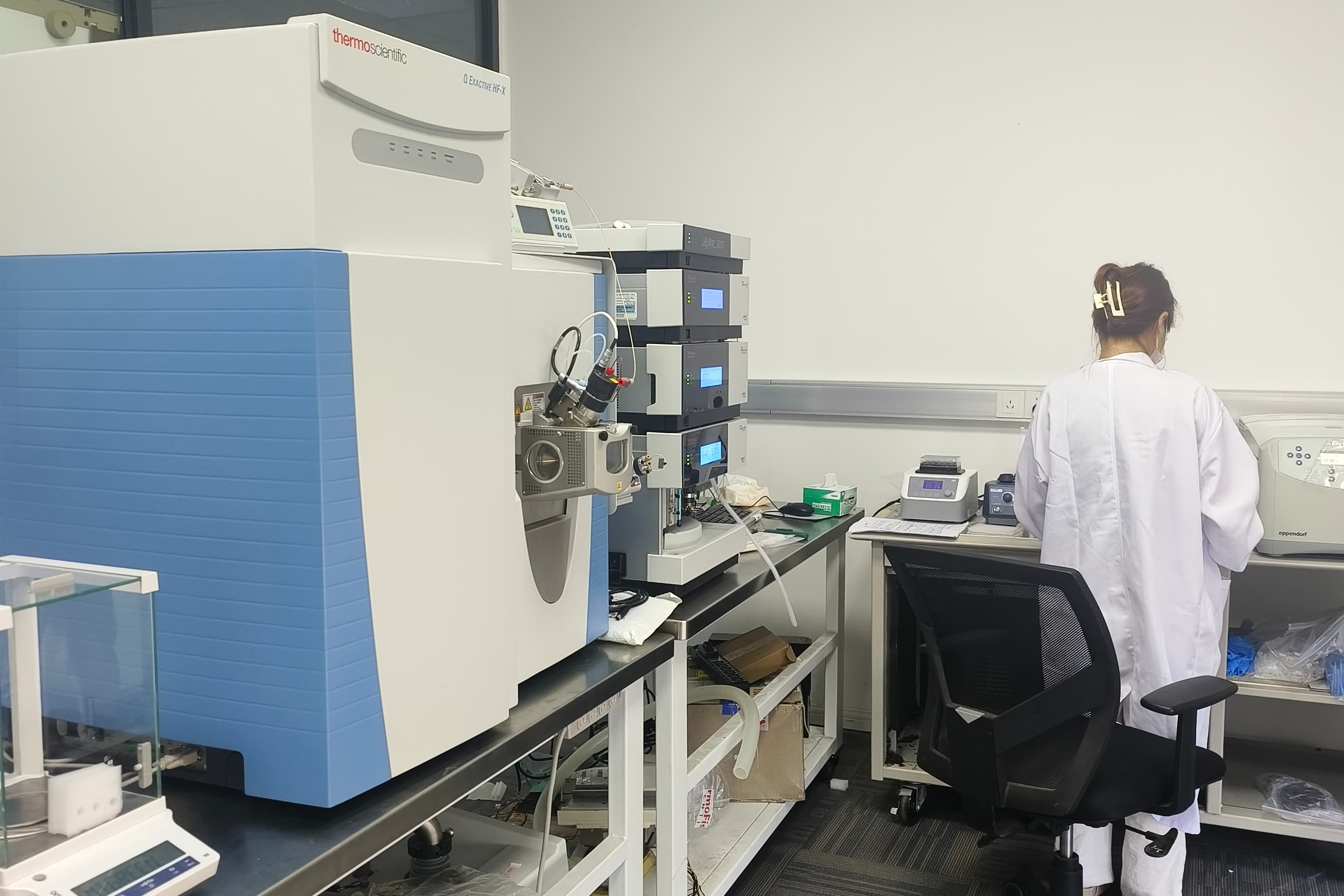 agilent 53220a 的性能参数如何？